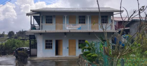 Deena Homestay